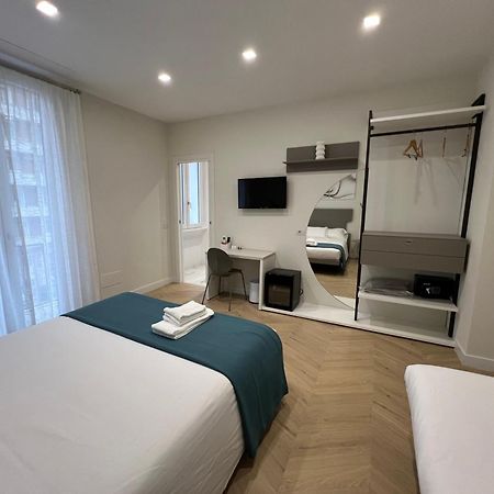 Vittoria'S Luxury Rooms Rome Extérieur photo